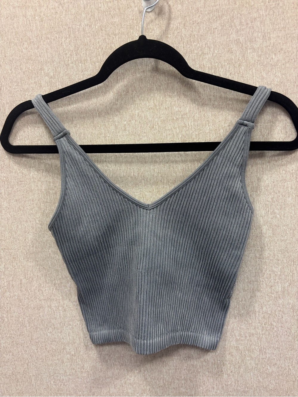 WISHLIST Cropped V-Neck Crop Tank